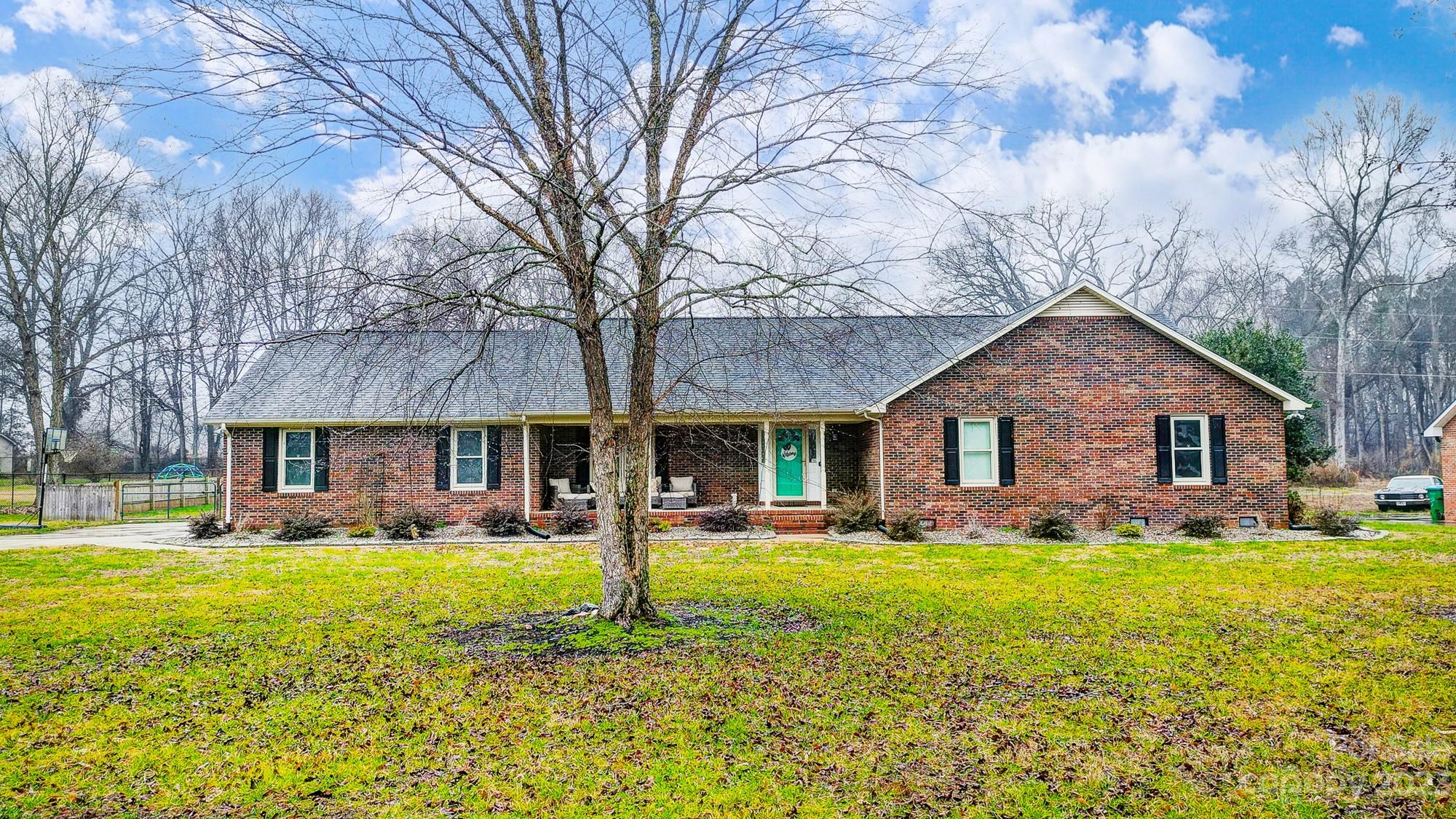 River Hills Estates - Residential