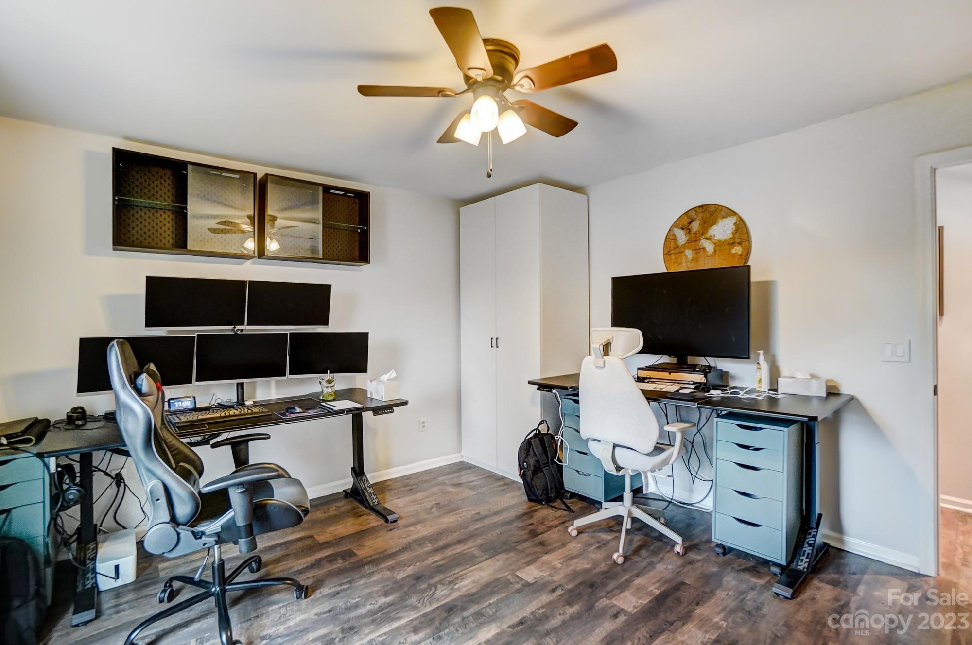 River Hills Estates - Residential