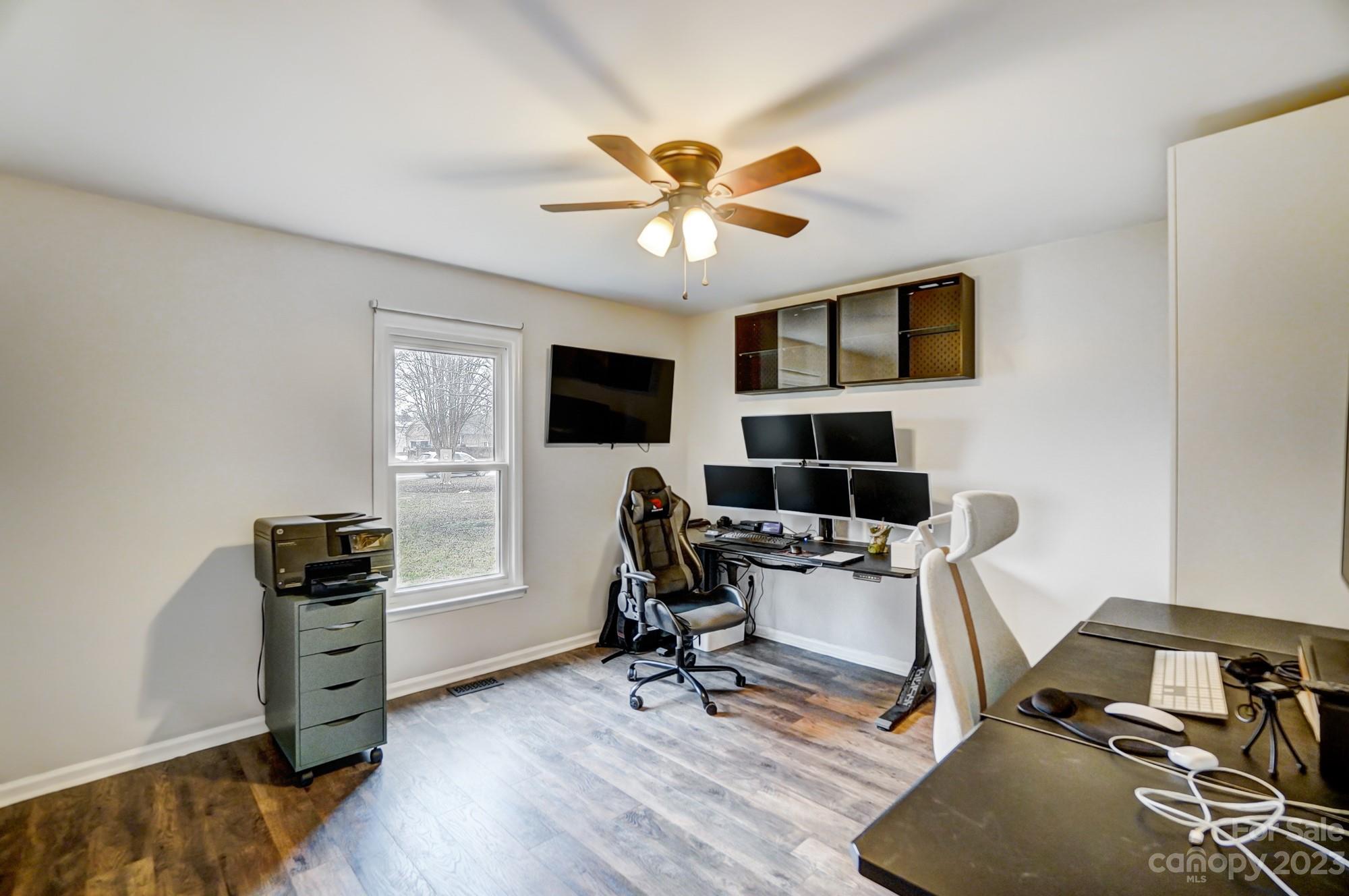 River Hills Estates - Residential