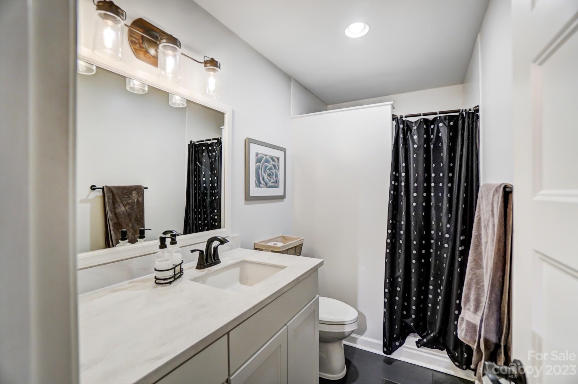 River Hills Estates - Residential