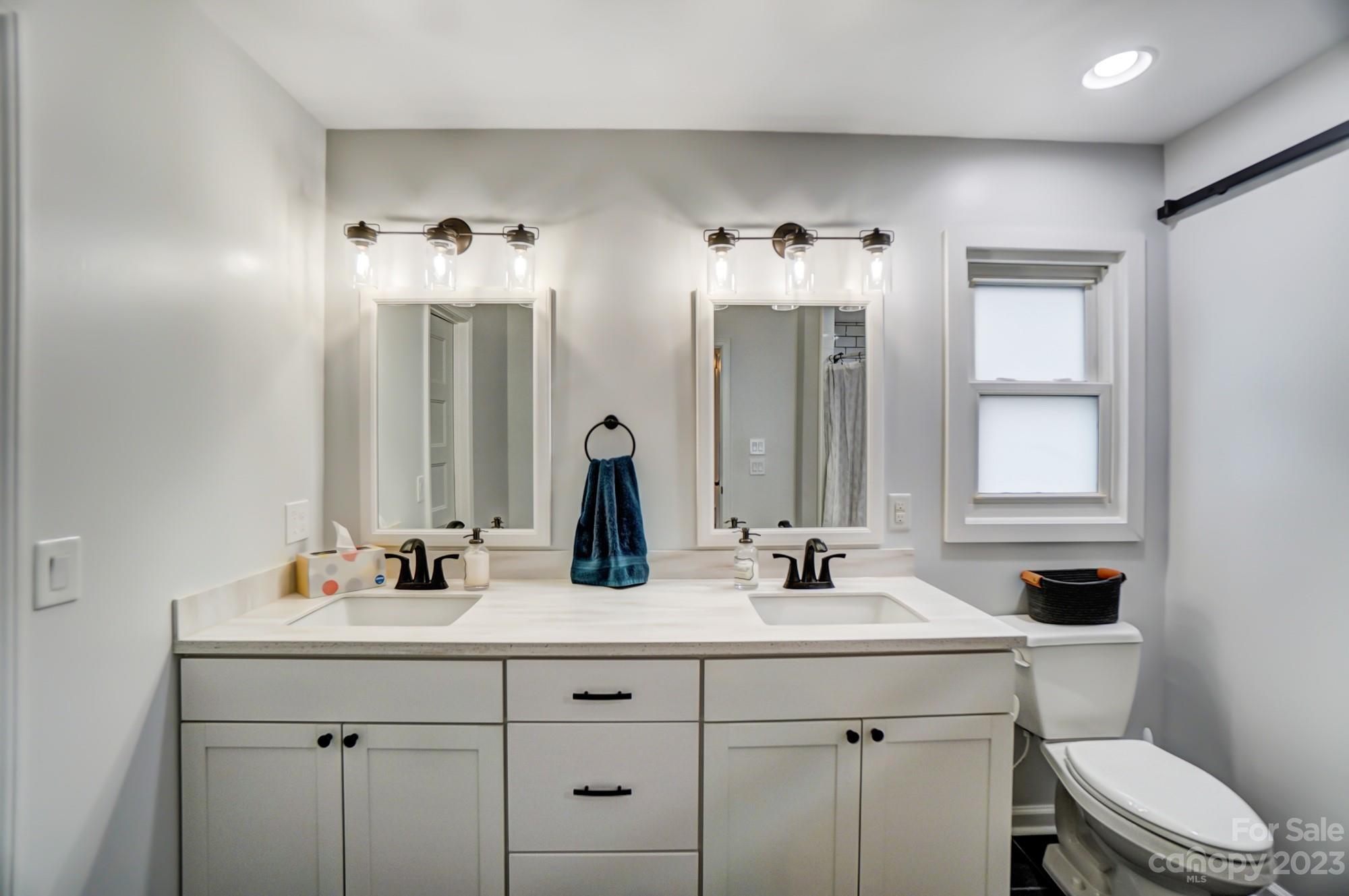 River Hills Estates - Residential