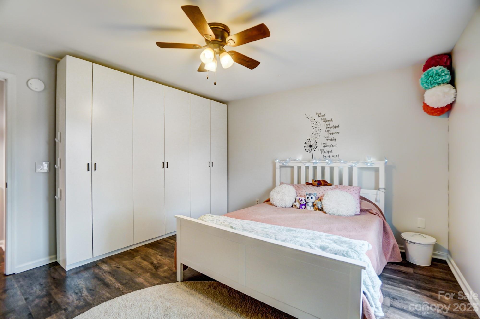 River Hills Estates - Residential