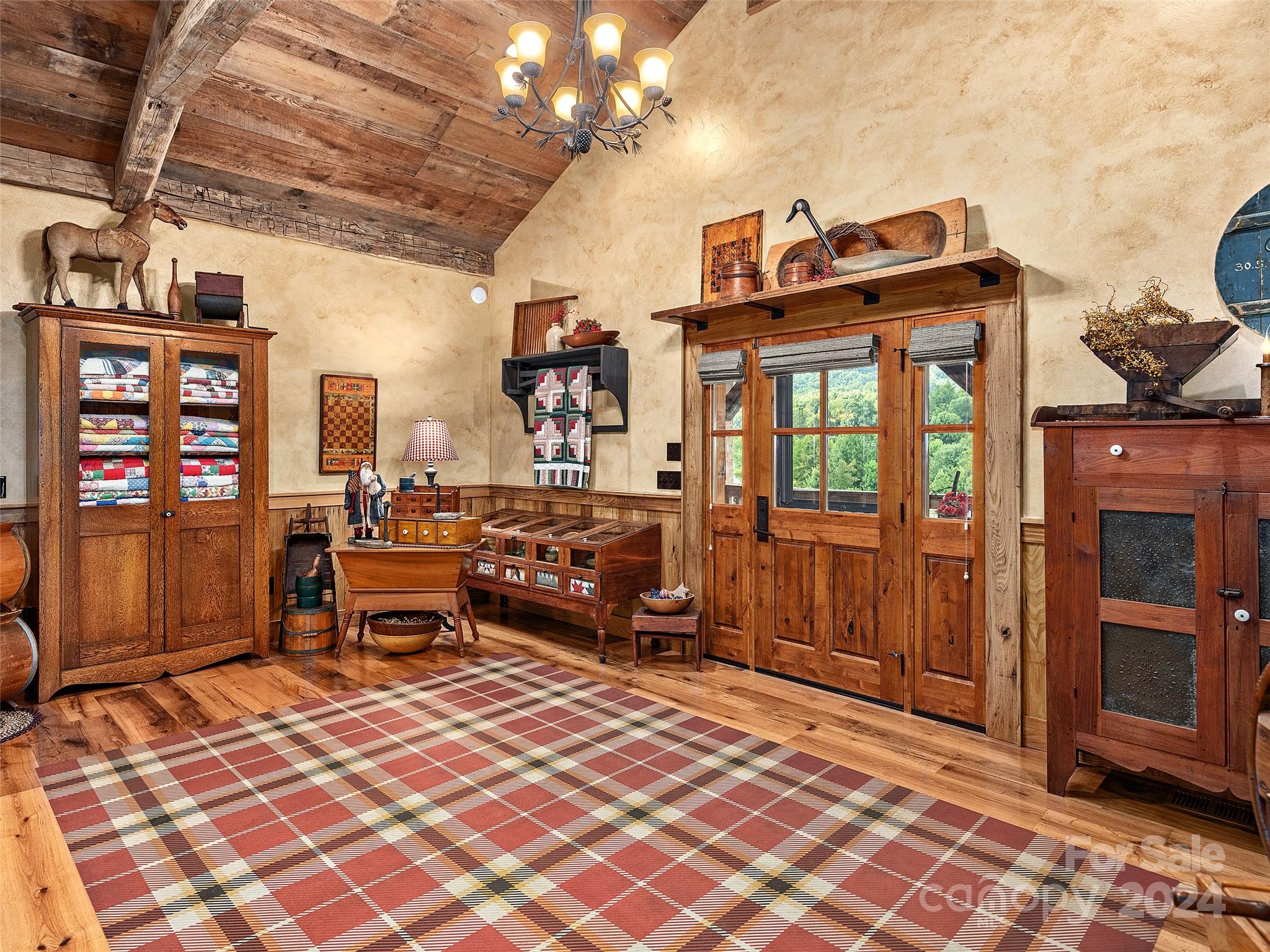 1279 Raccoon Road