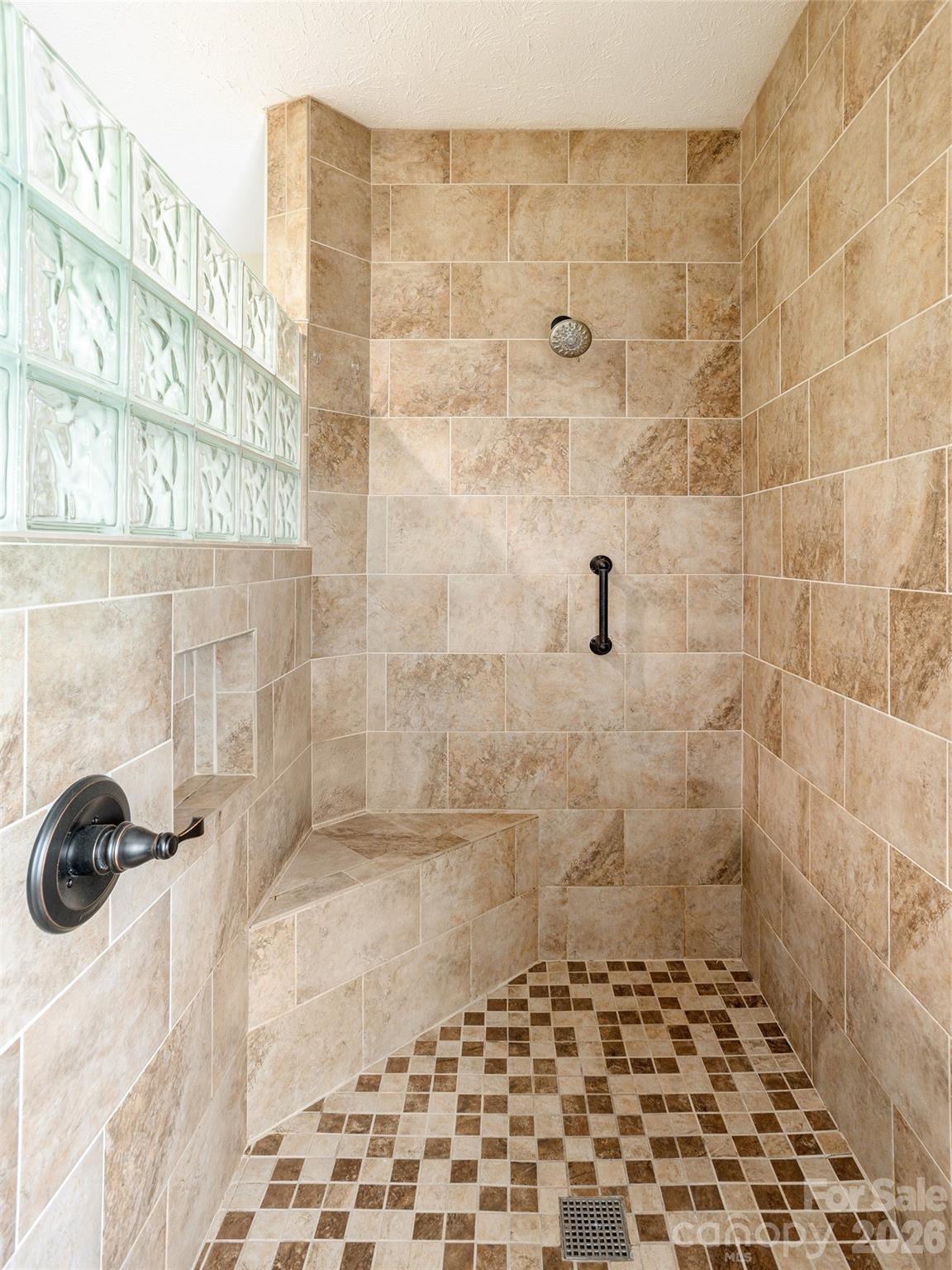 Crooked Creek - Residential