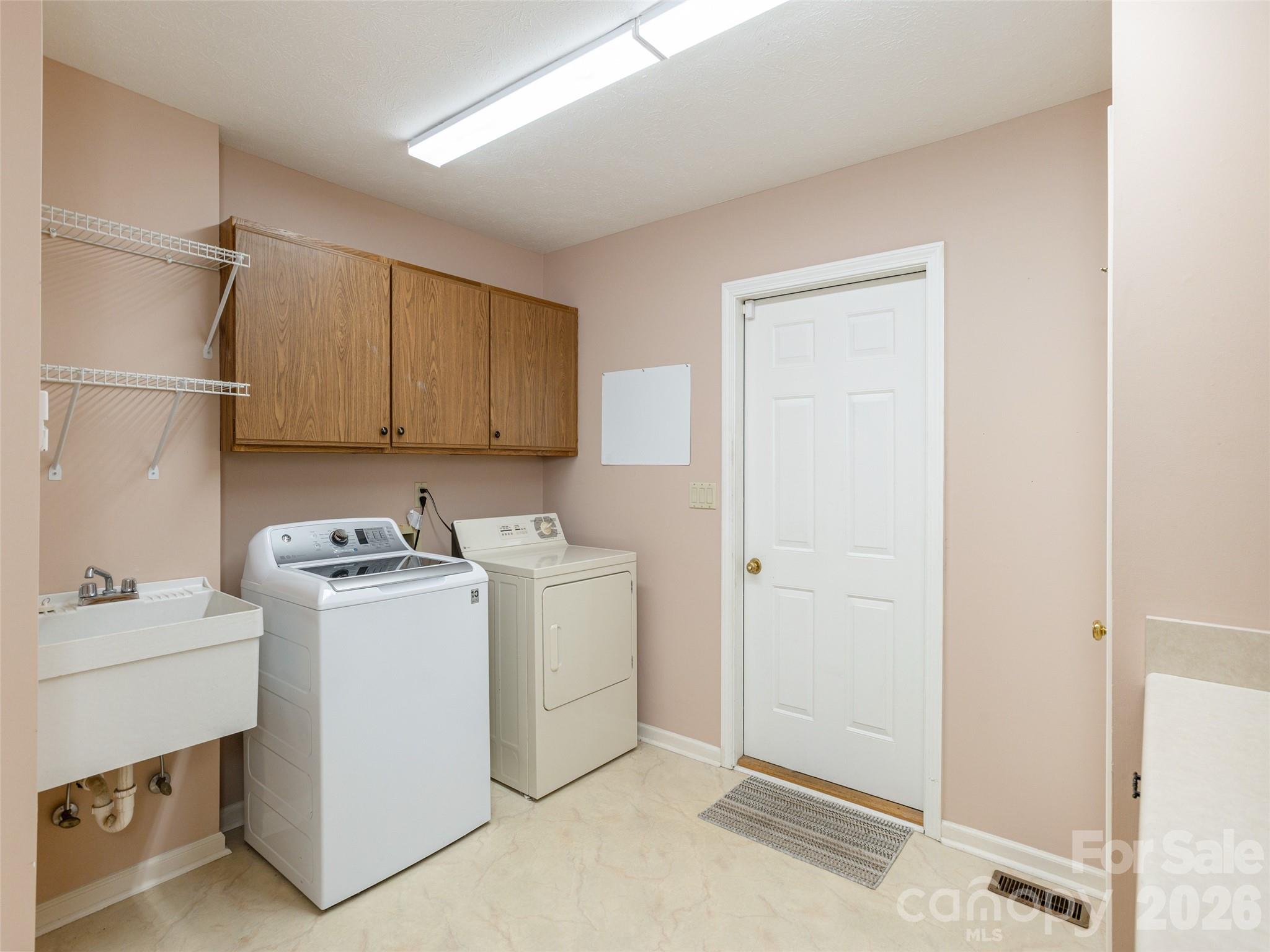 Crooked Creek - Residential