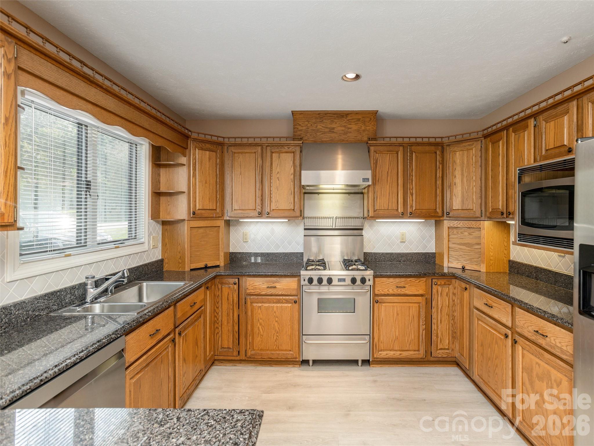 Crooked Creek - Residential