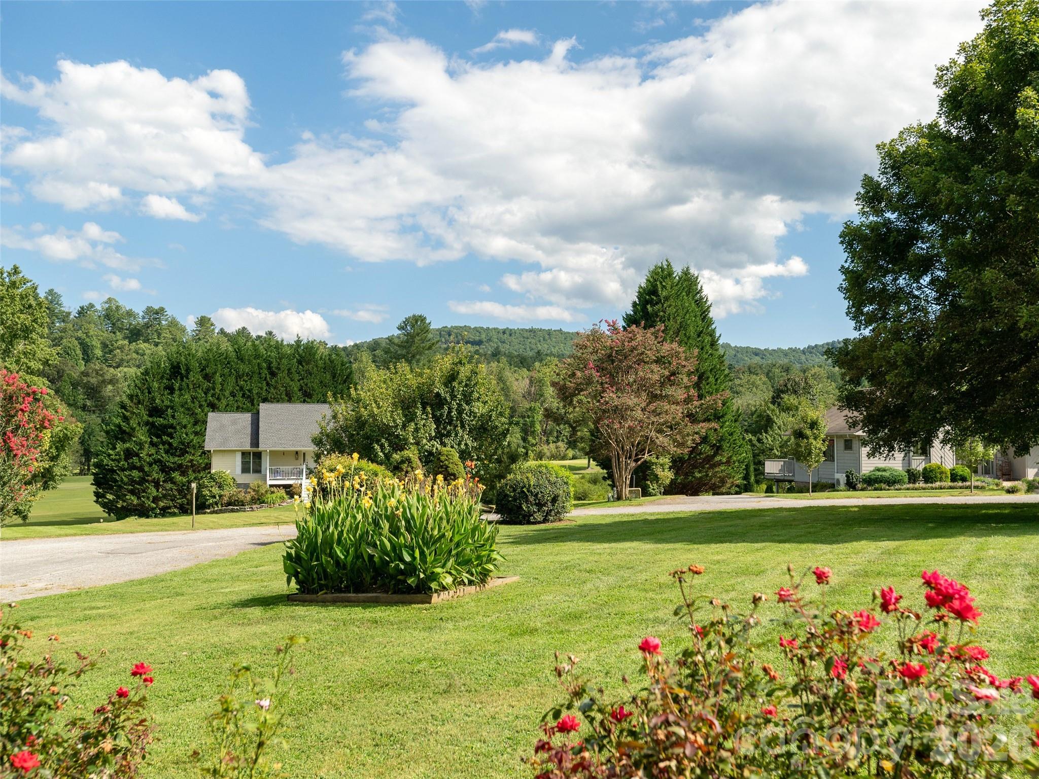 Crooked Creek - Residential