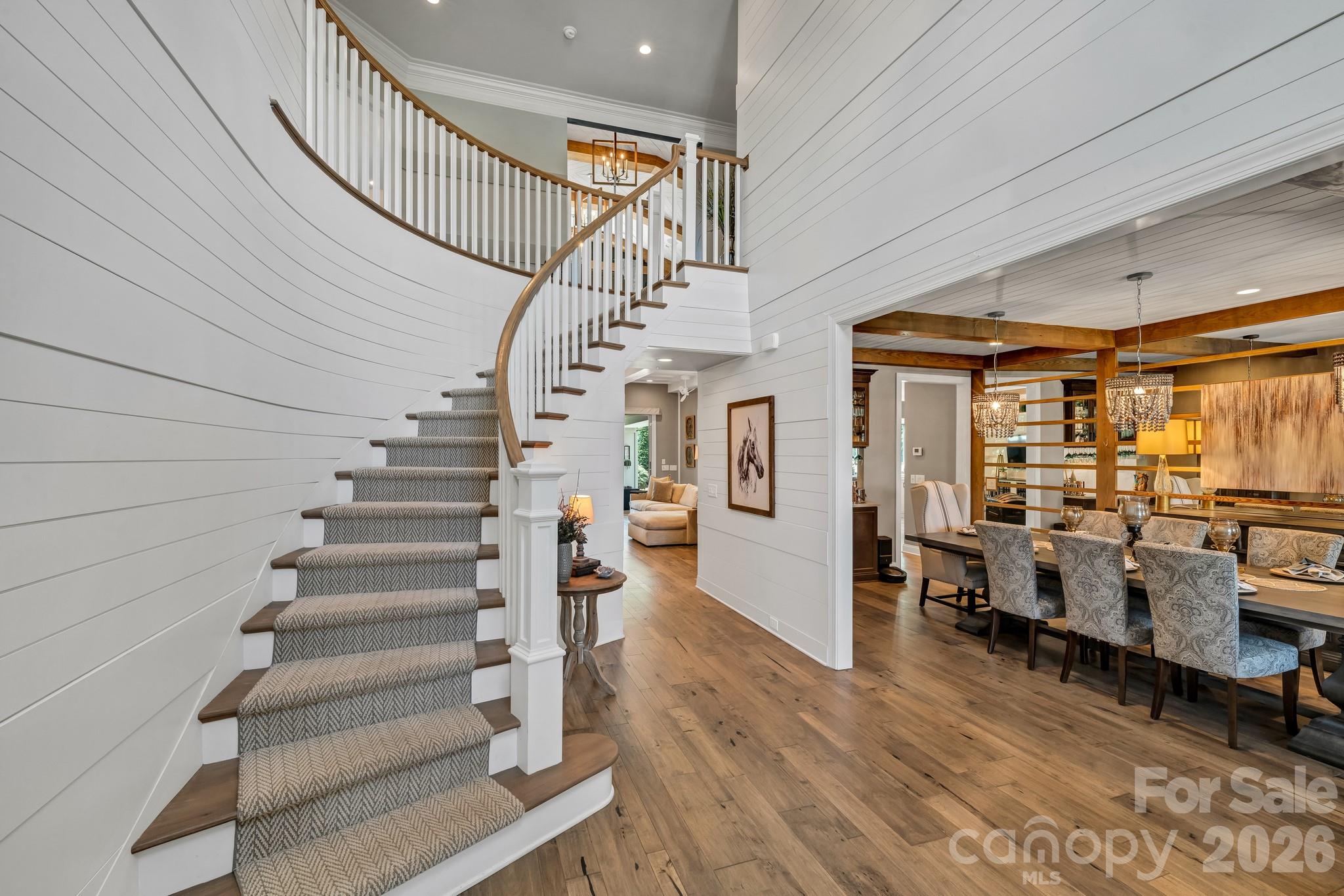 1041 Chippenham Avenue