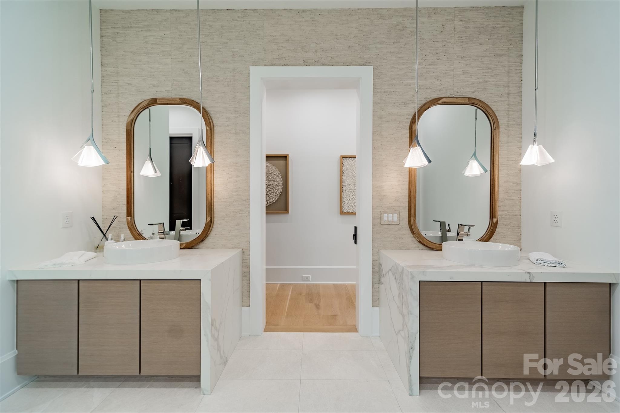 Saylors Watch - Residential