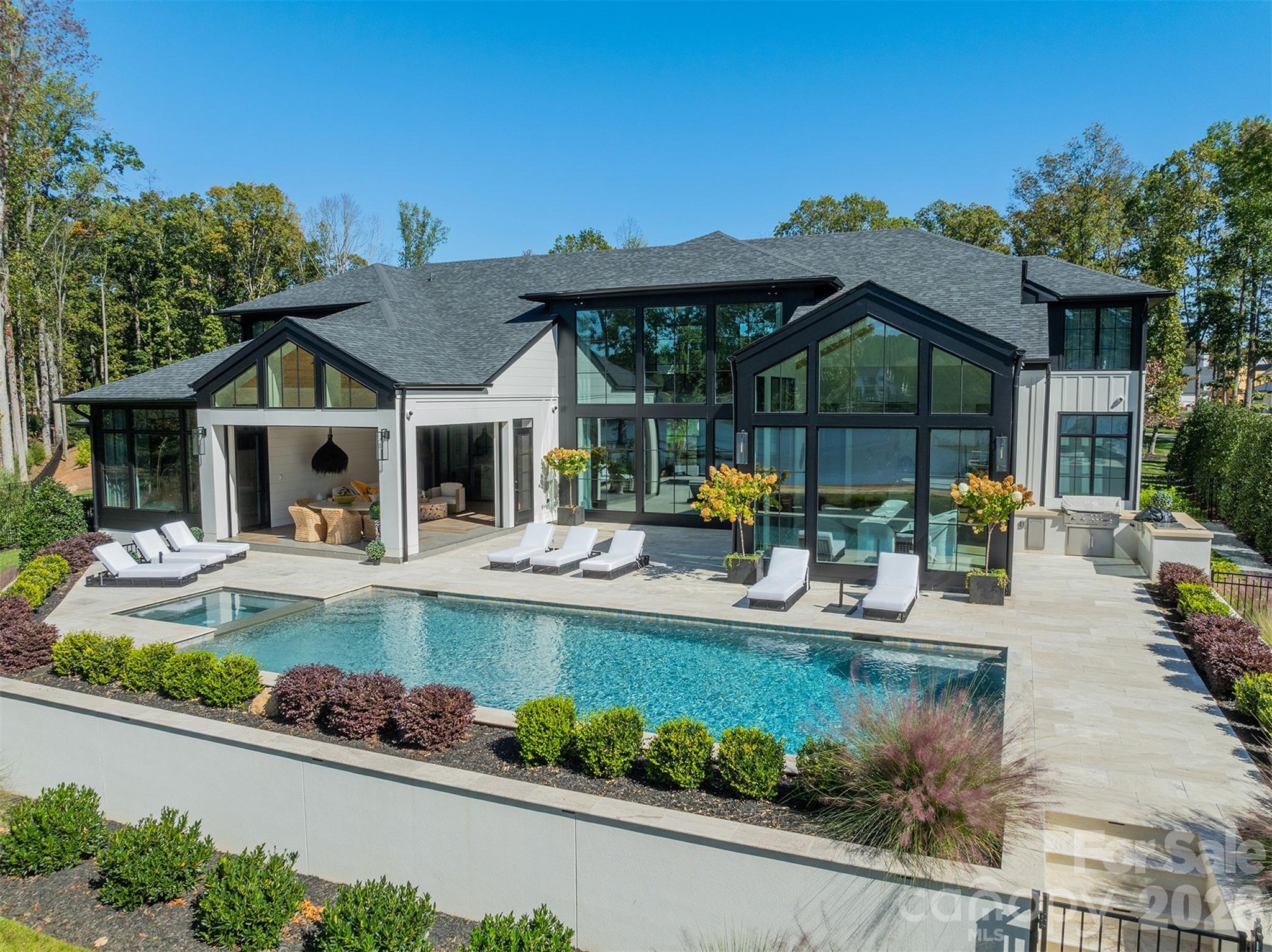 Saylors Watch - Residential