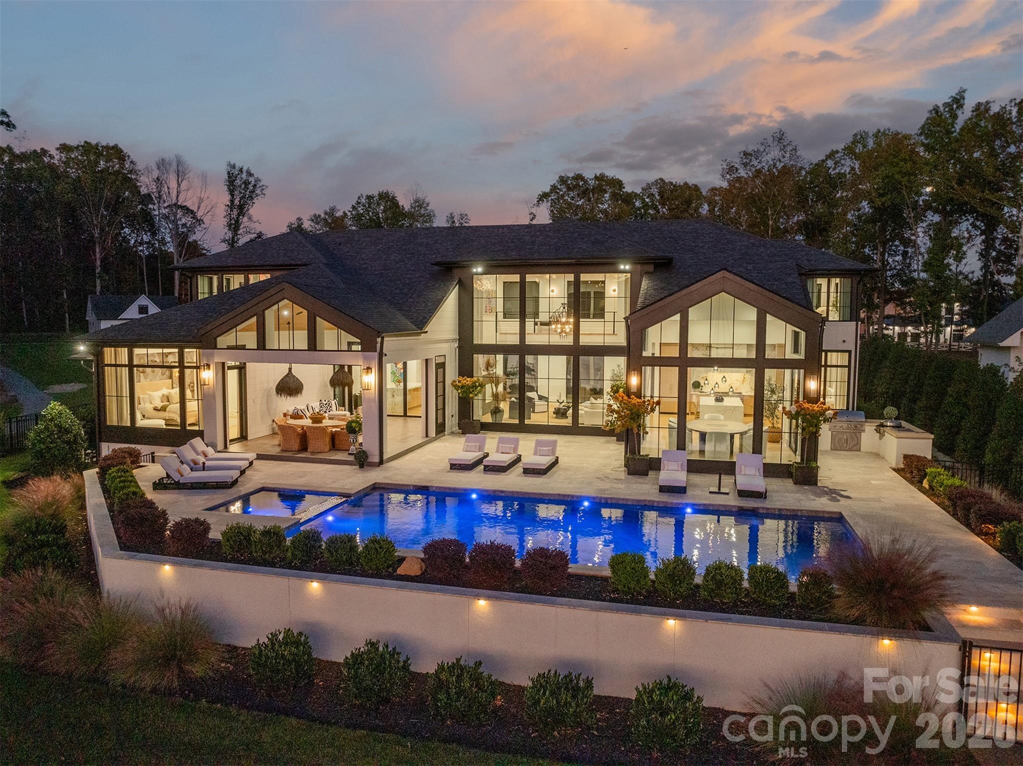 Saylors Watch - Residential