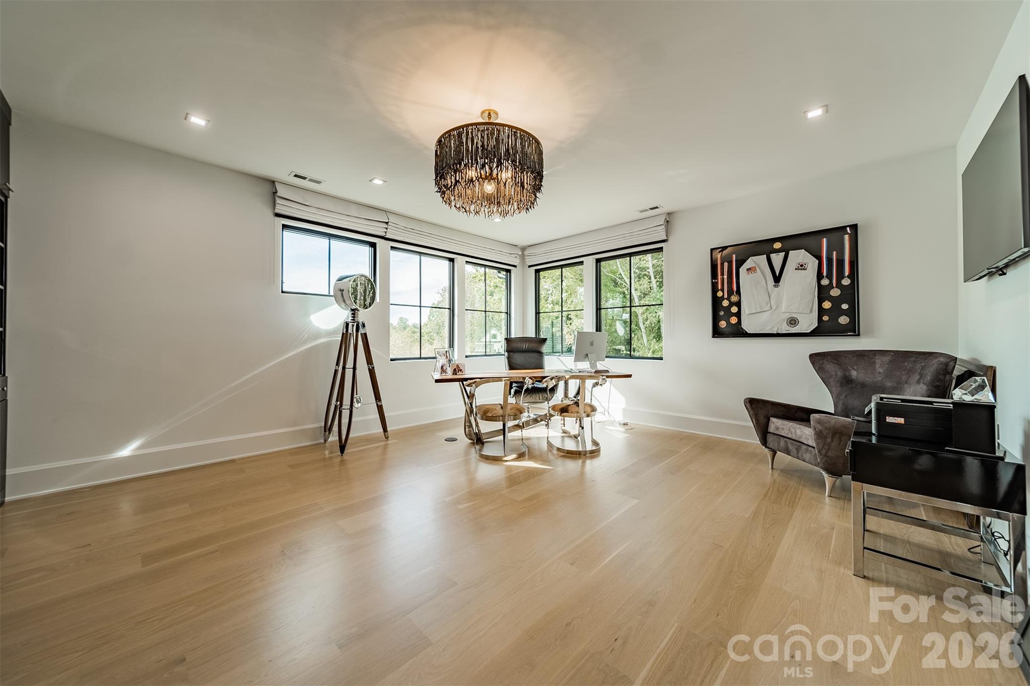 Saylors Watch - Residential