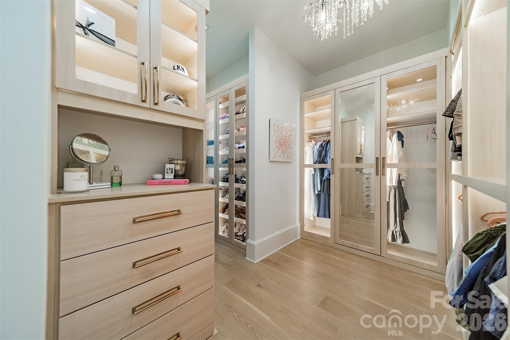 Saylors Watch - Residential