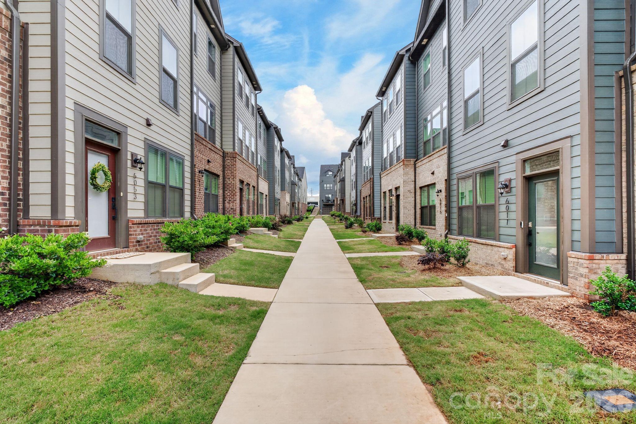 Southrail Station - Residential