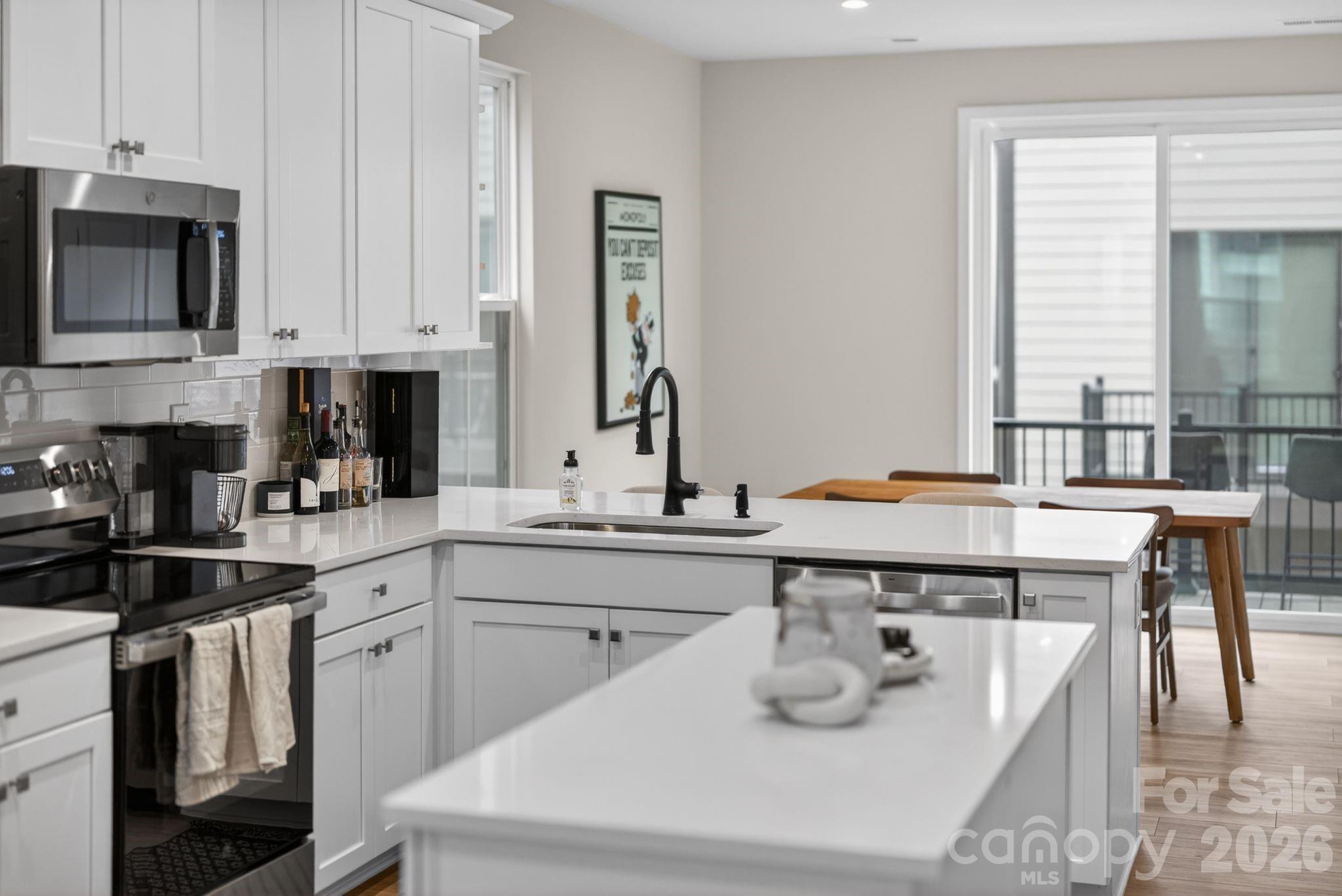 Southrail Station - Residential