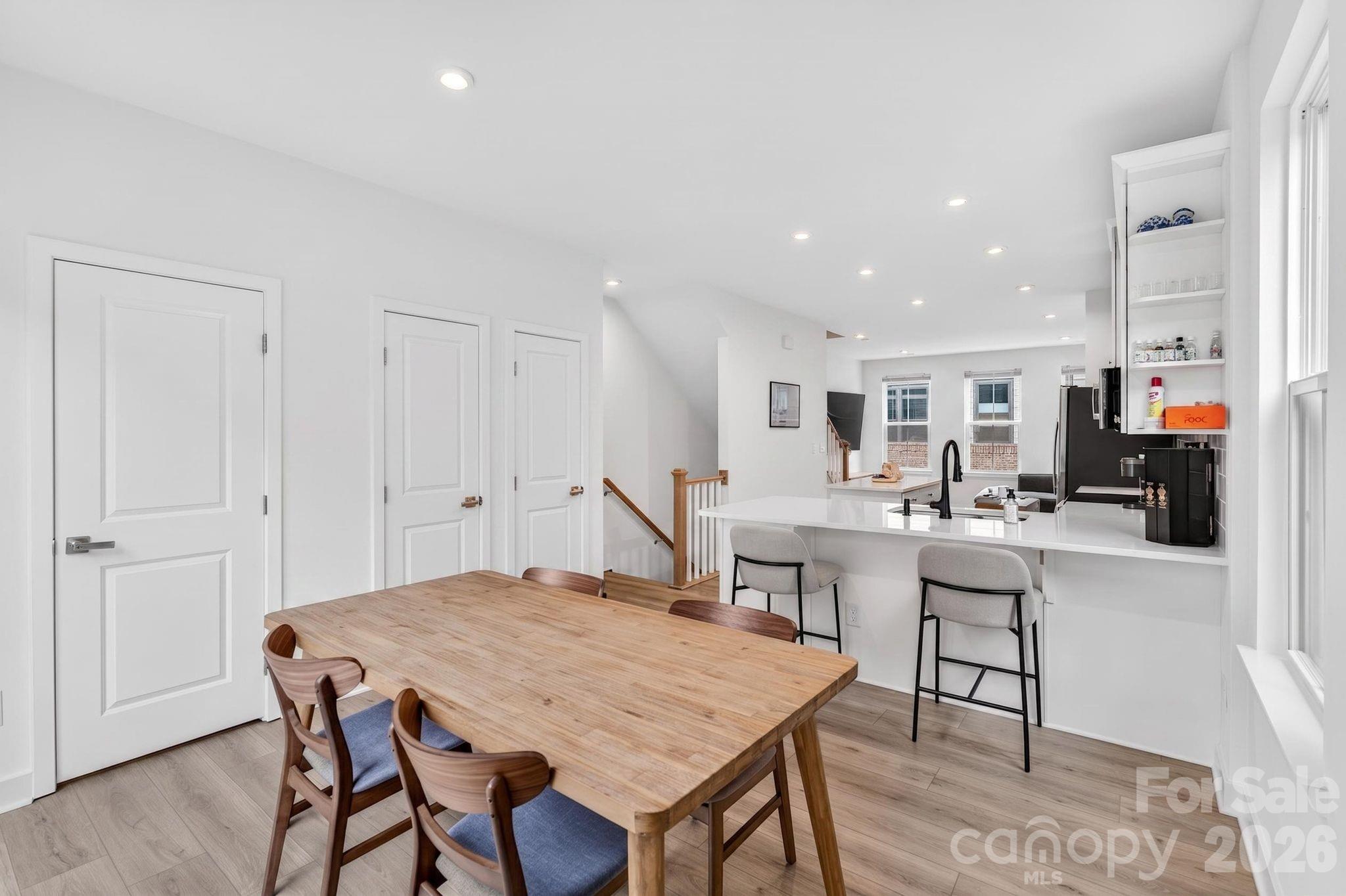 Southrail Station - Residential