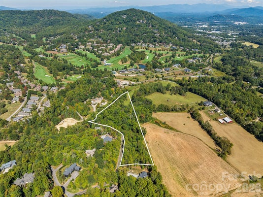 644 WALNUT VALLEY PKWY, ARDEN, NC 28704 - Image fba287d6206ca30e4bacaa13fb14f29e/4109686931