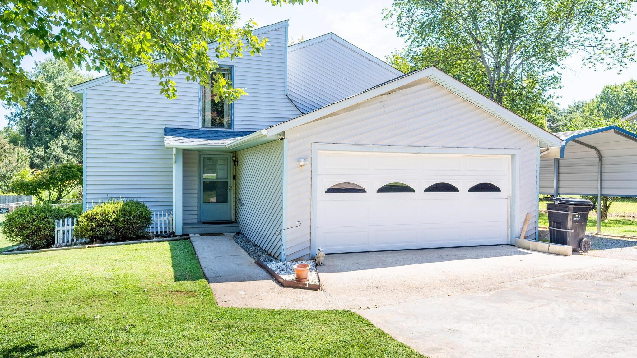 Idlewood Harbor - Residential