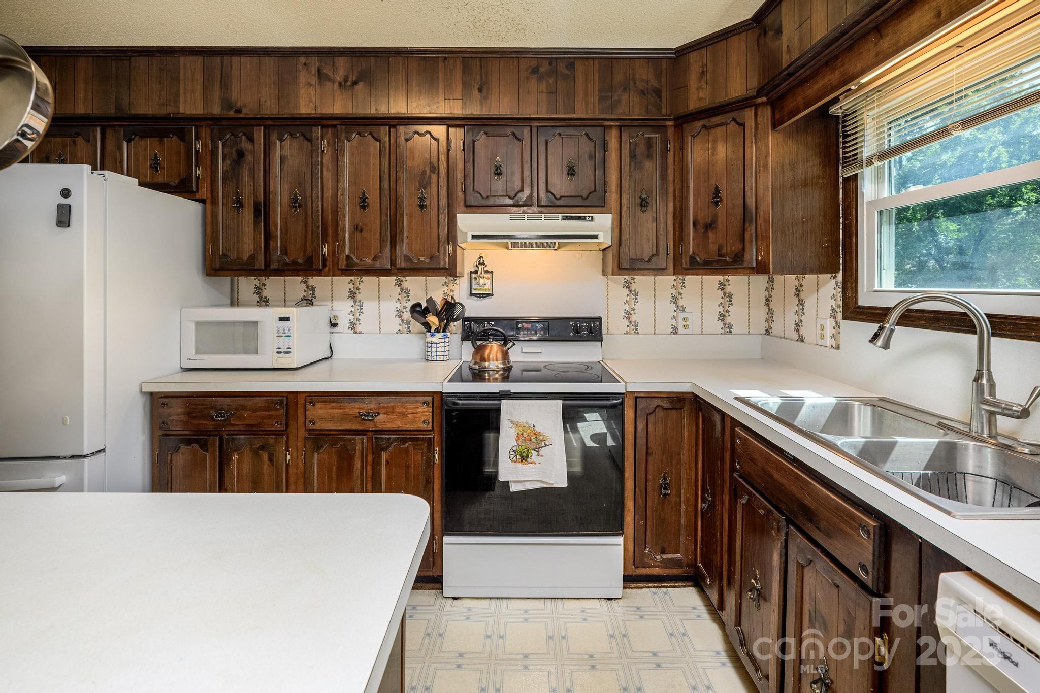 Idlewood Harbor - Residential