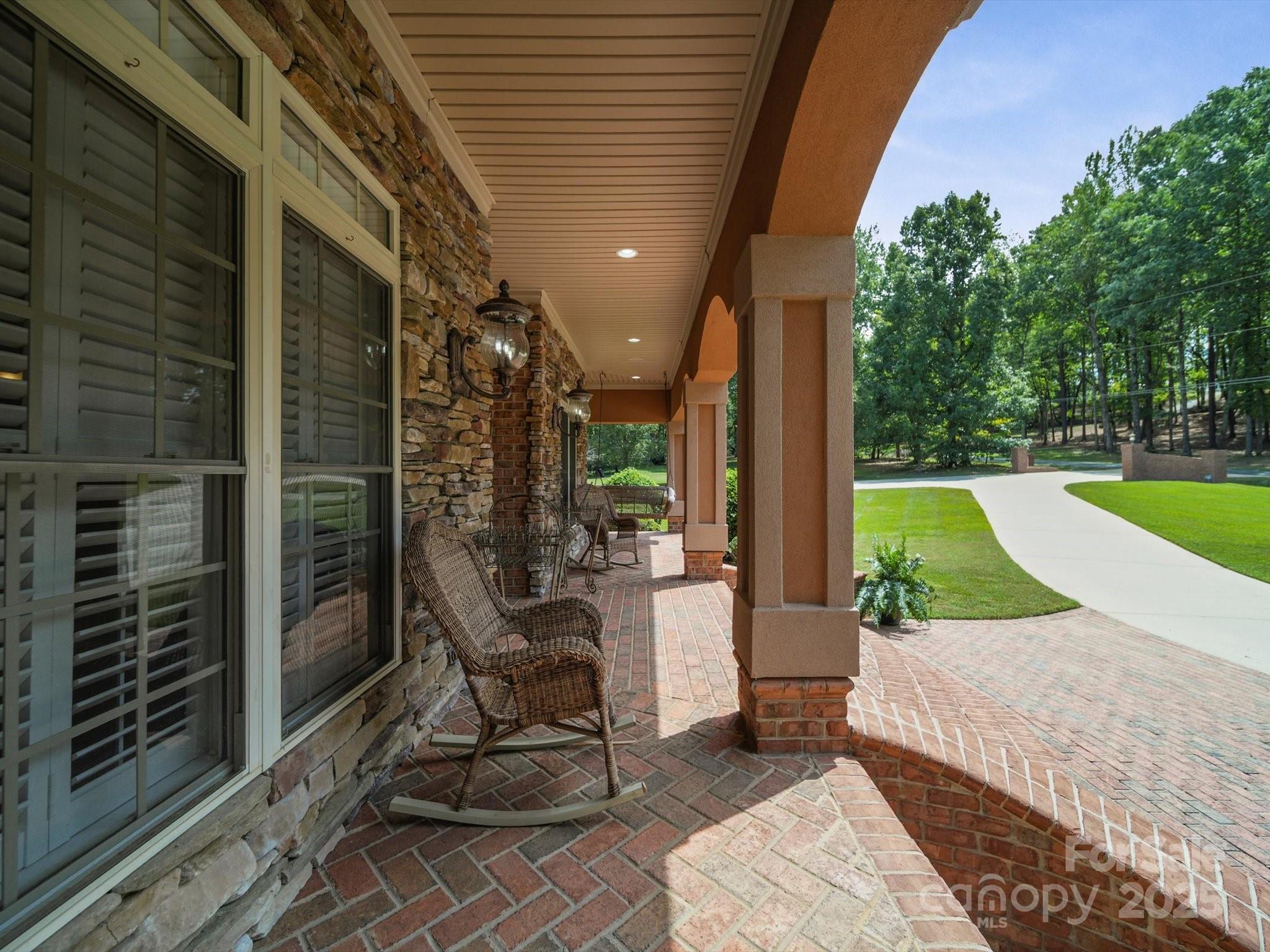 118 Lennox Drive