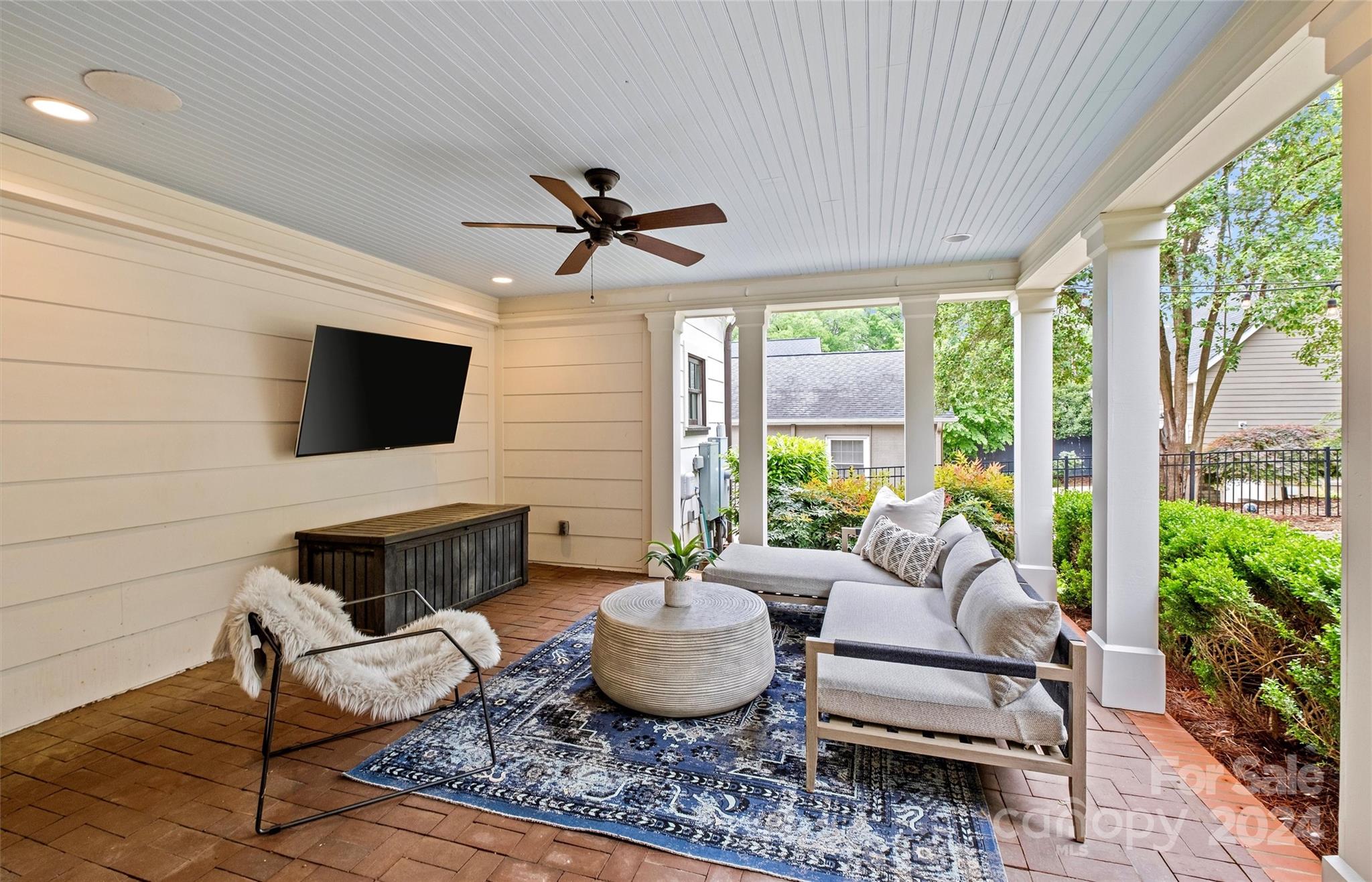 Myers Park - Residential