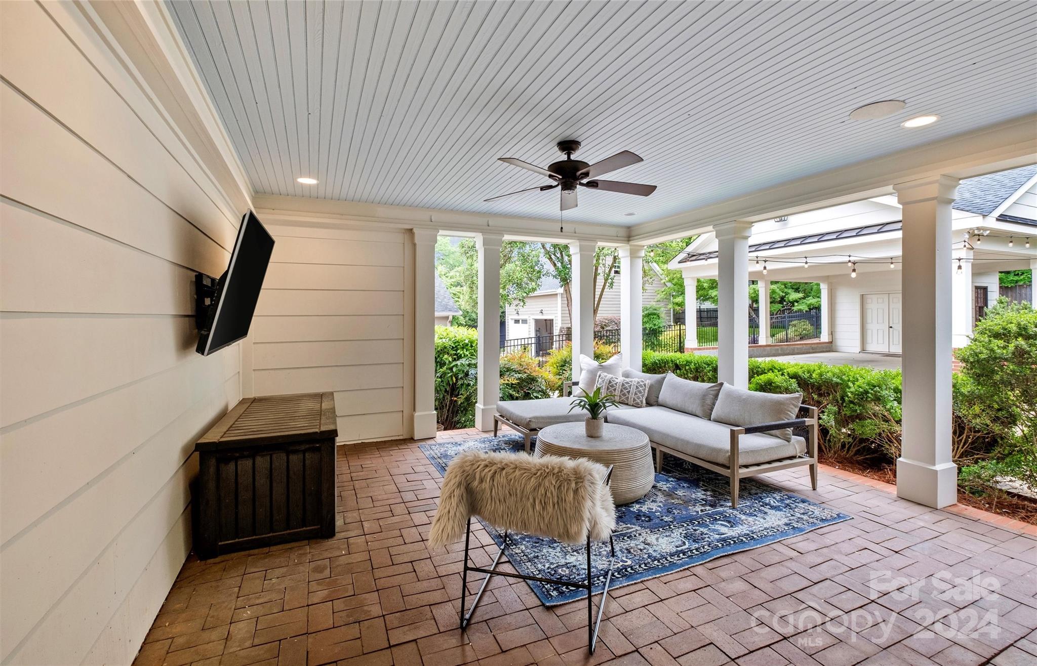 Myers Park - Residential