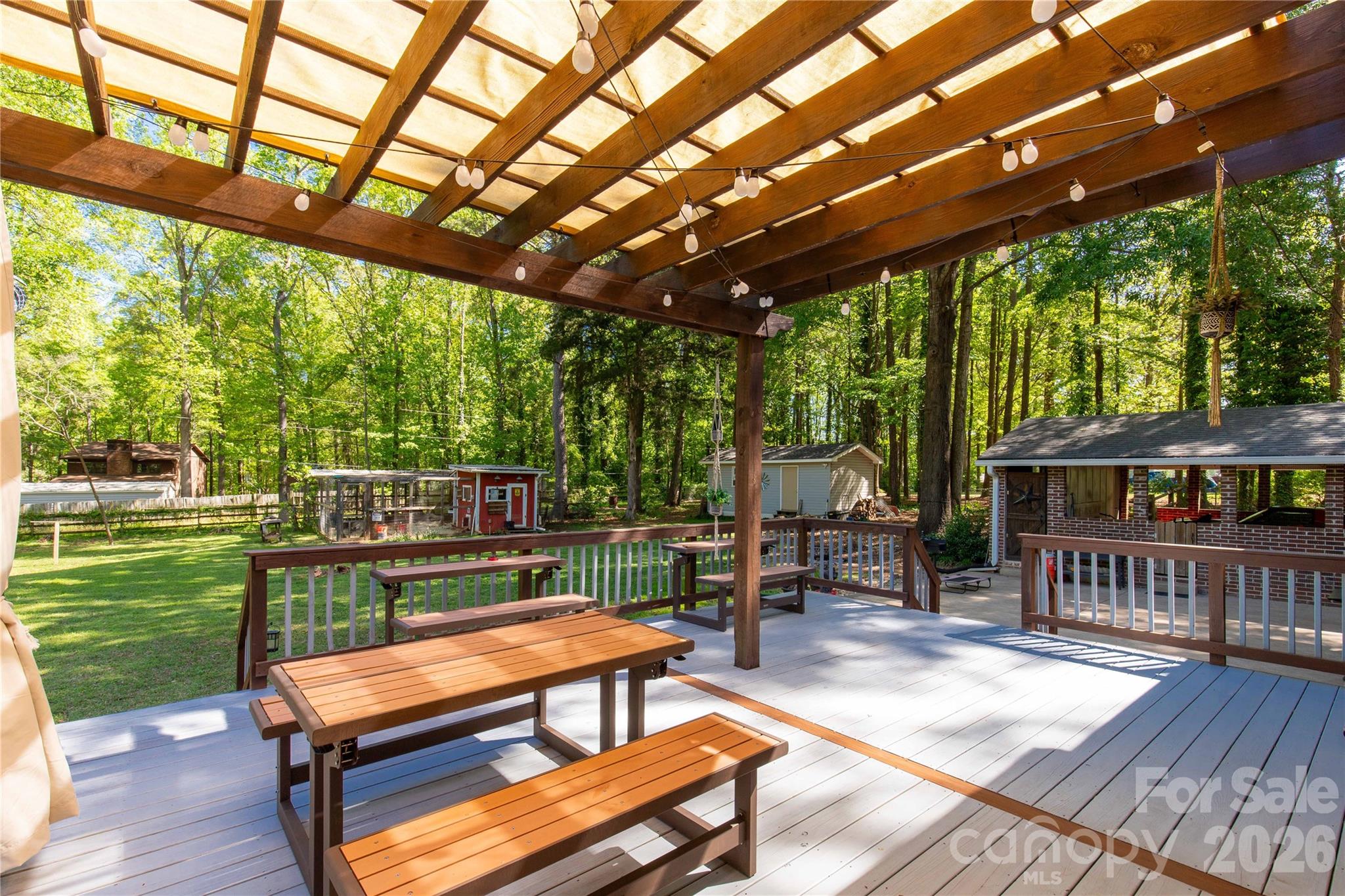 Windwood - Residential