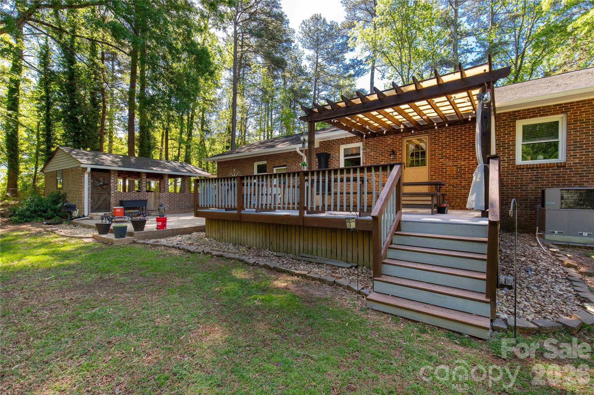 Windwood - Residential