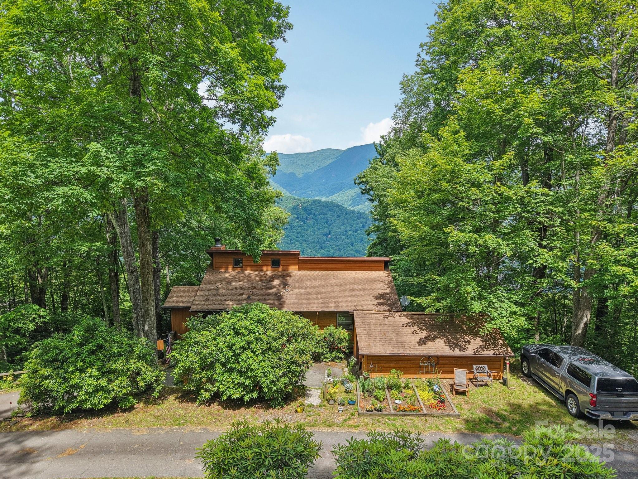 84 Hawk Nest Road