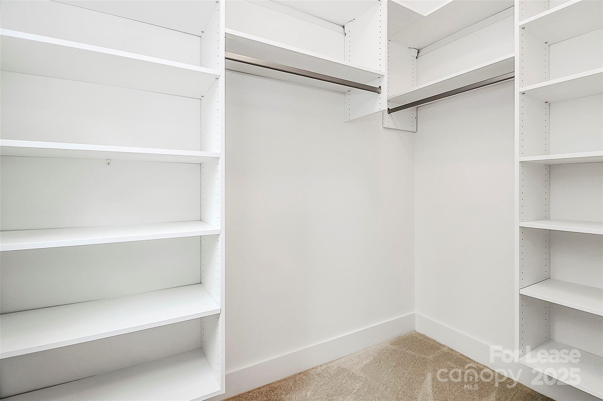 Plaza - Residential Lease