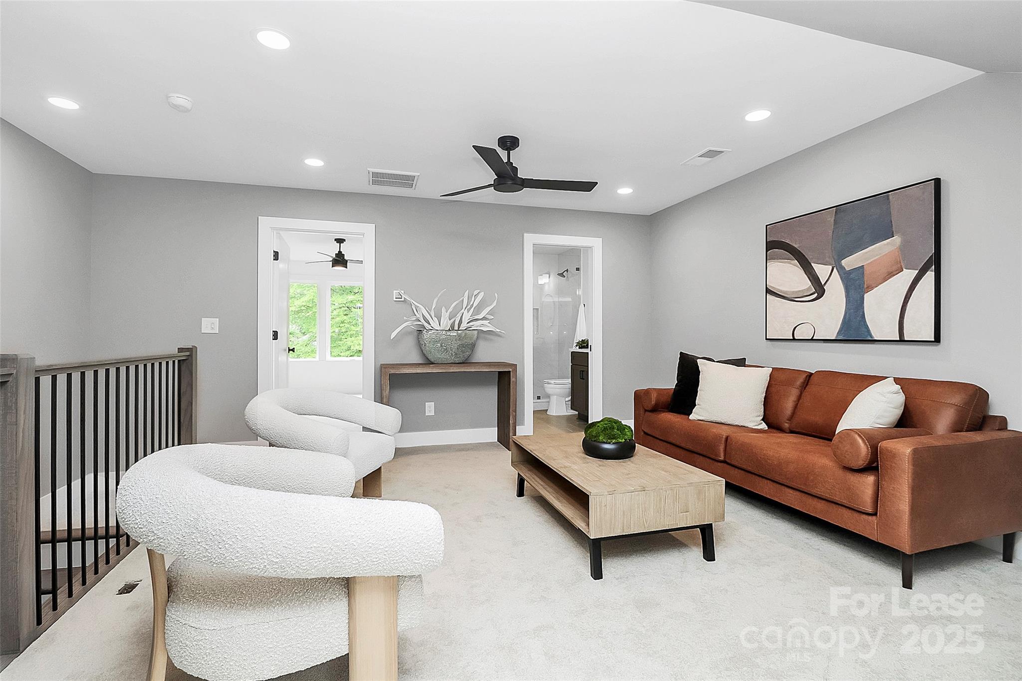 Plaza - Residential Lease