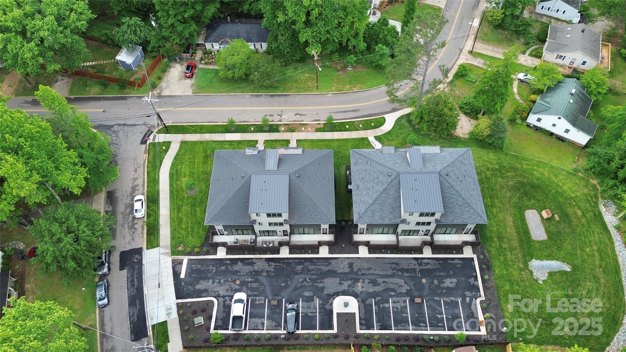 Plaza - Residential Lease