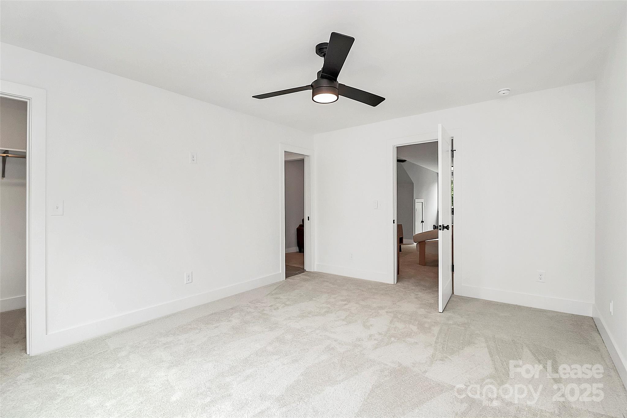 Plaza - Residential Lease