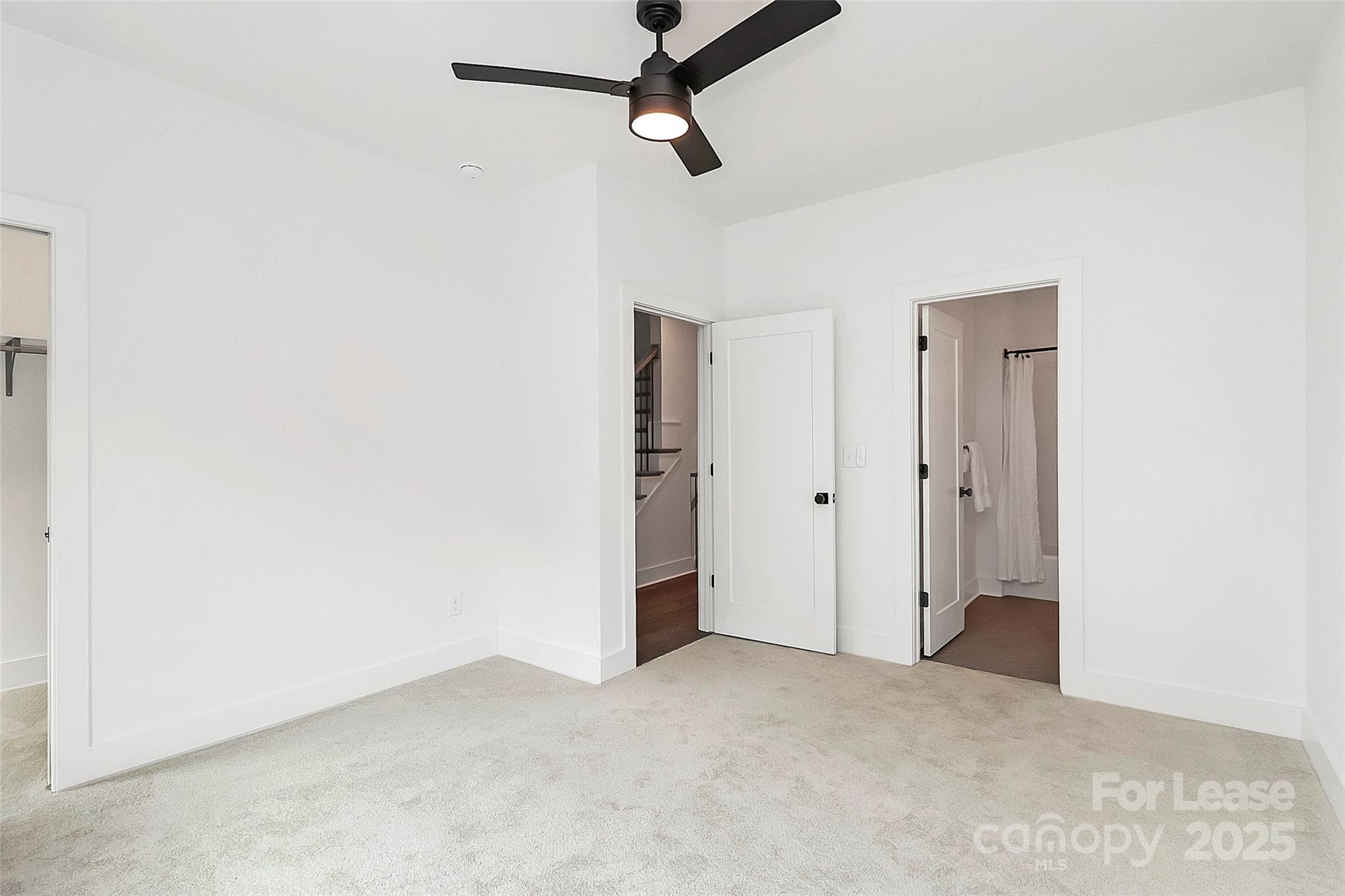 Plaza - Residential Lease