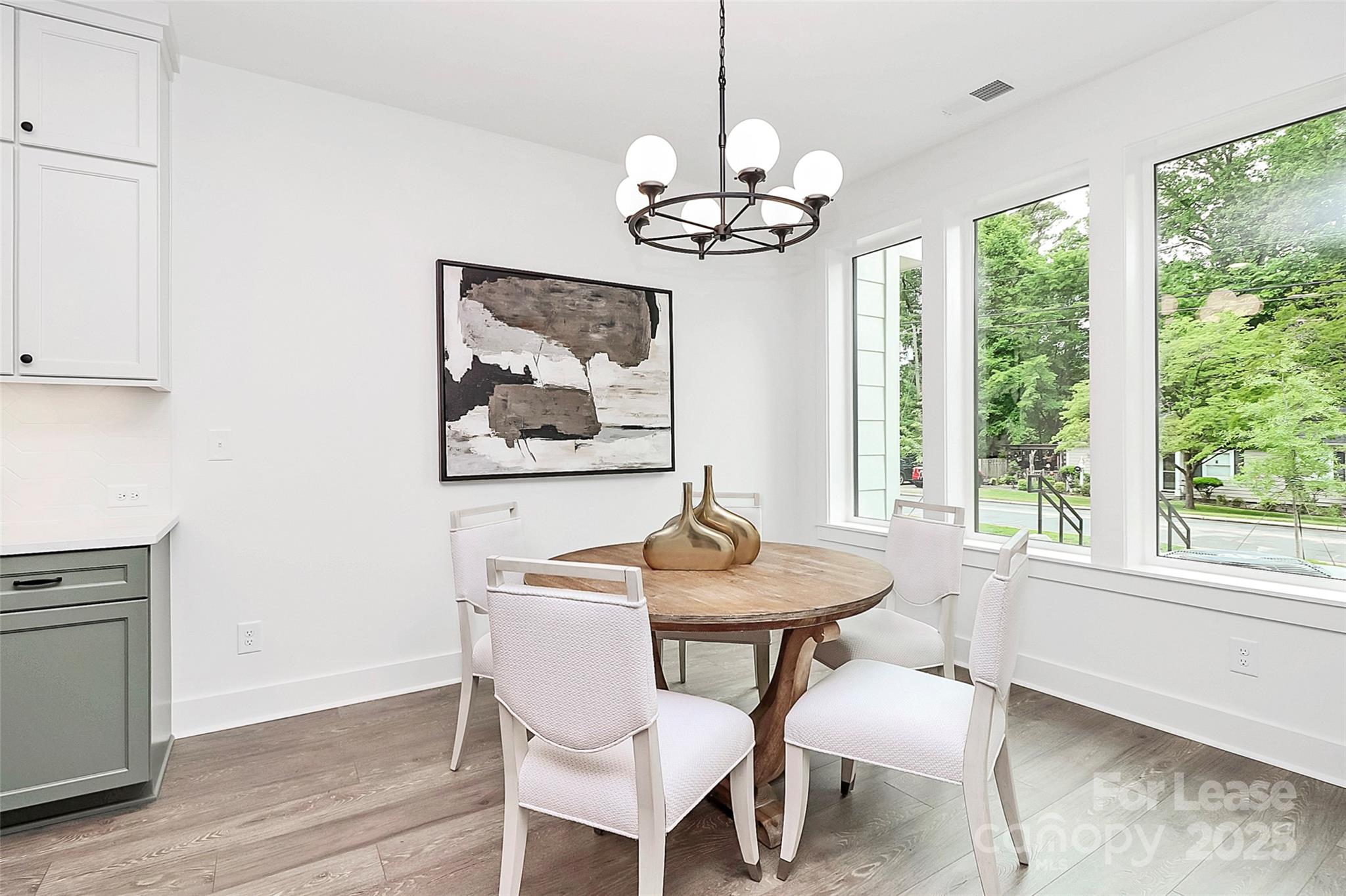 Plaza - Residential Lease