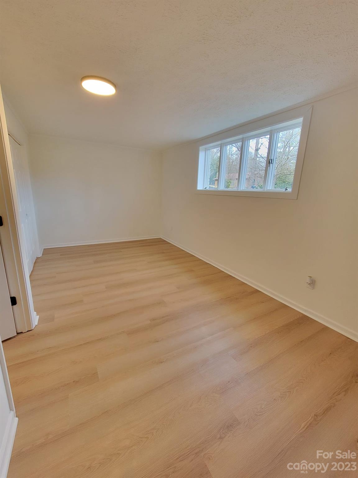 Woodland Hills - Residential