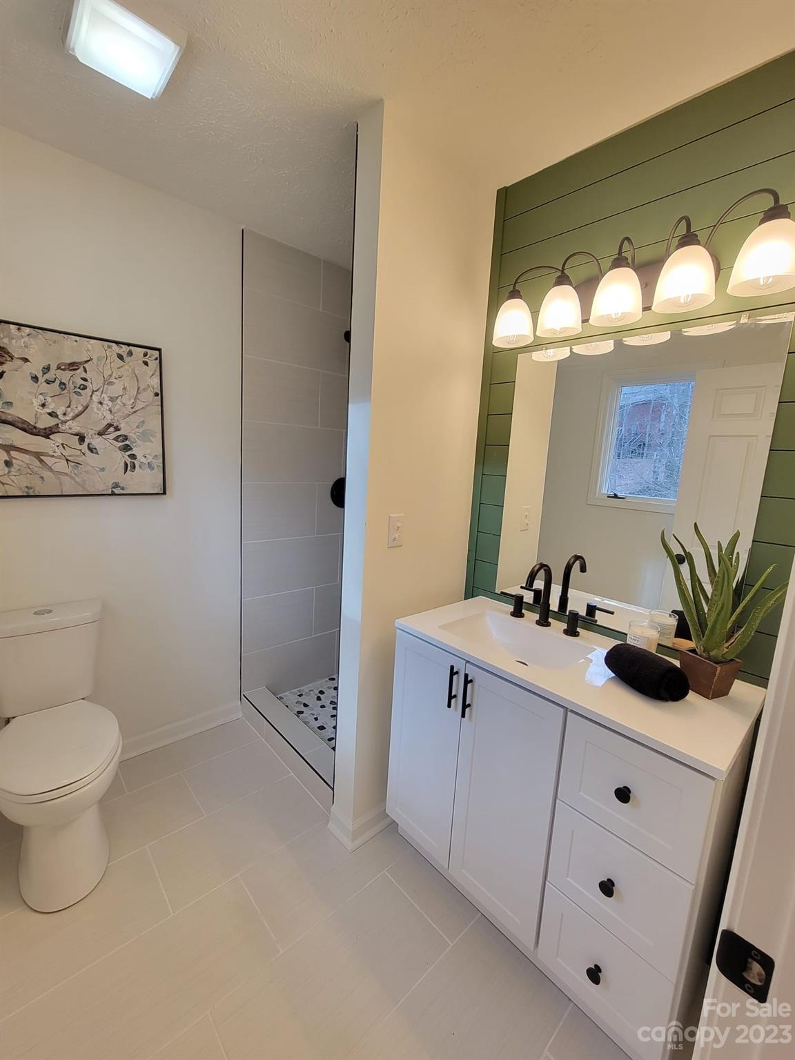 Woodland Hills - Residential