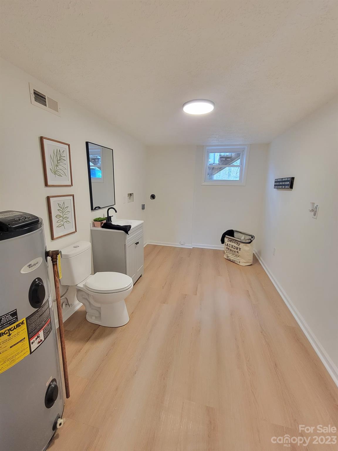 Woodland Hills - Residential