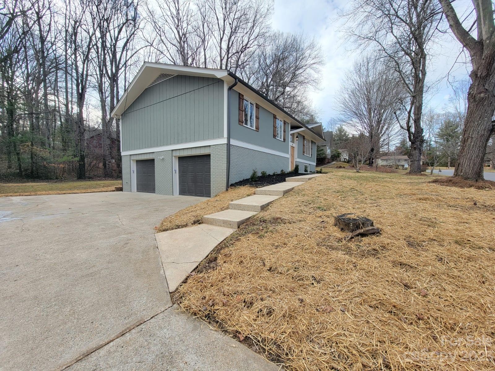 Woodland Hills - Residential