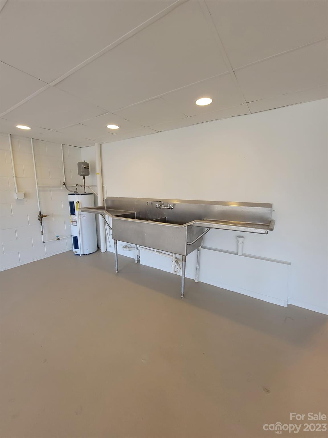 Woodland Hills - Residential