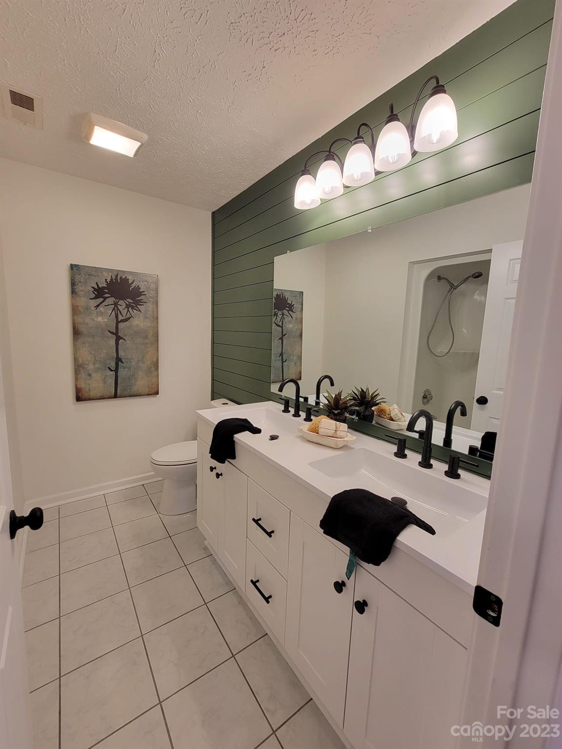 Woodland Hills - Residential