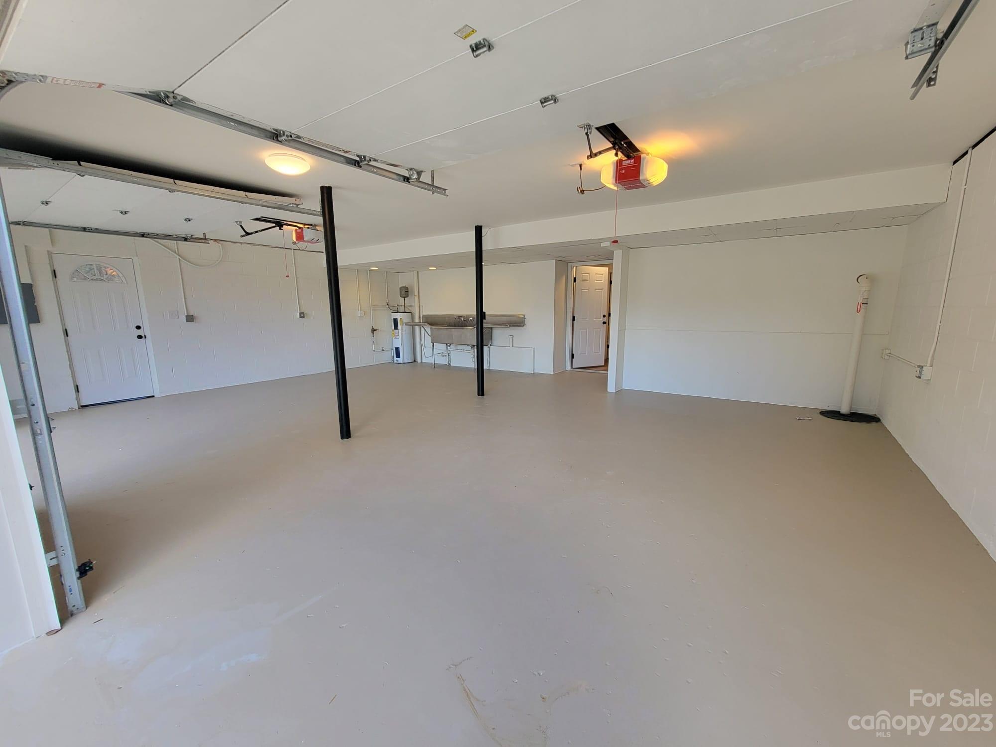 Woodland Hills - Residential