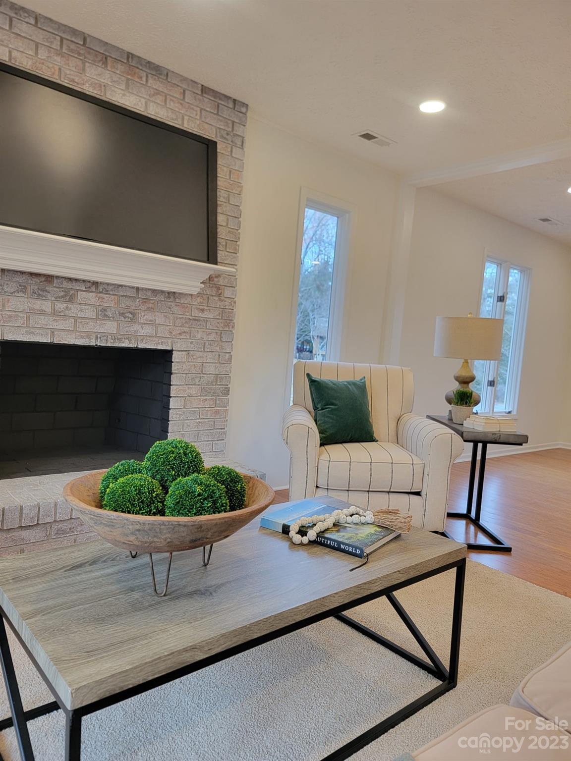 Woodland Hills - Residential