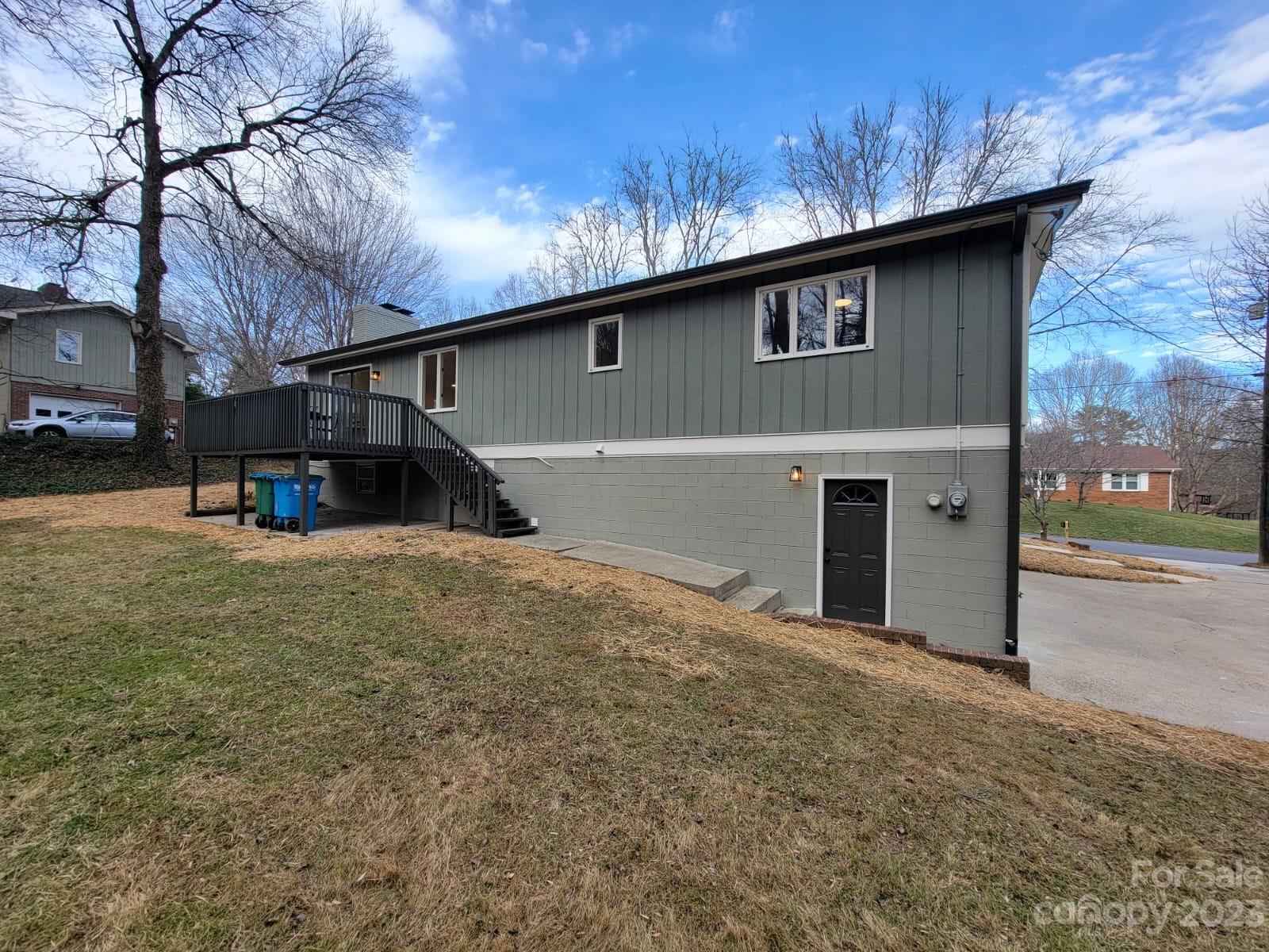 Woodland Hills - Residential