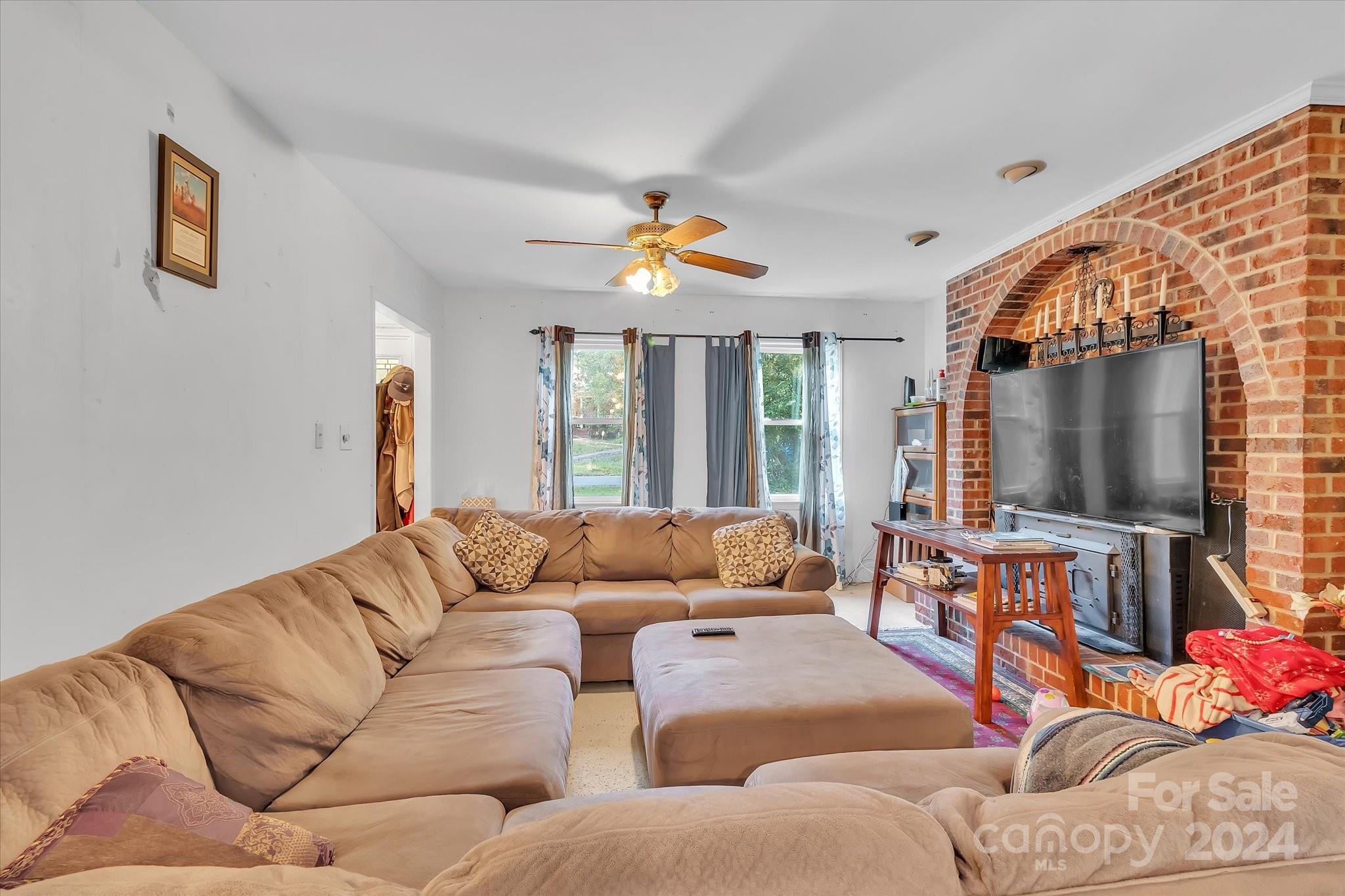 Lewis Forest - Residential