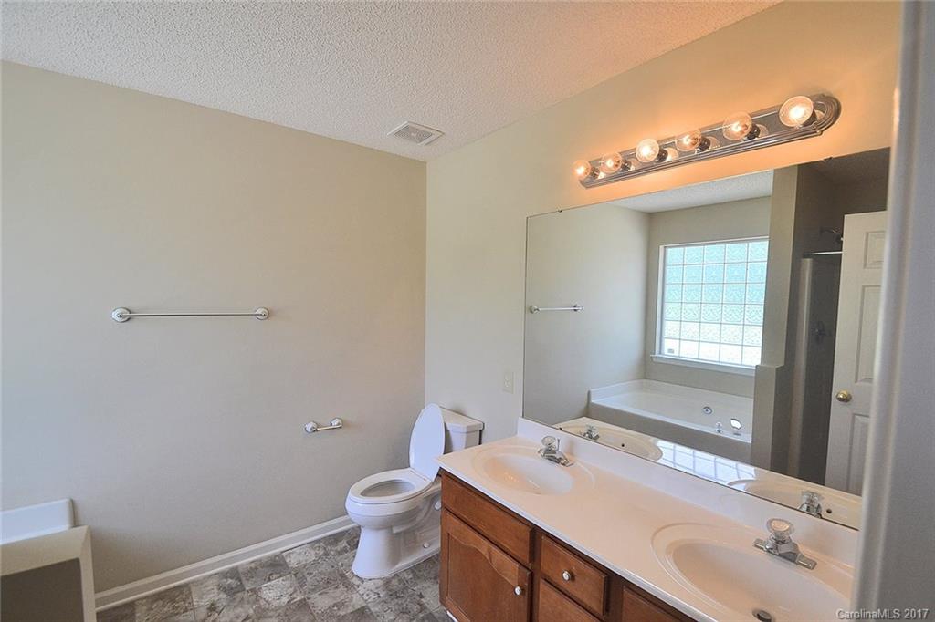 Hamilton Place - Residential Lease