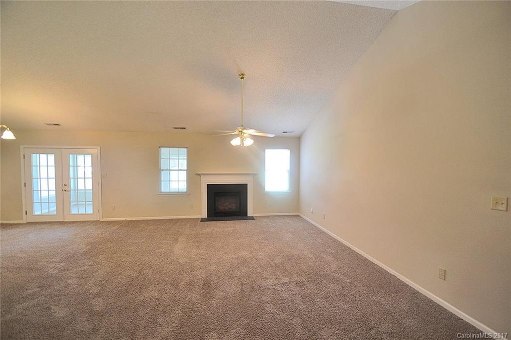 Hamilton Place - Residential Lease