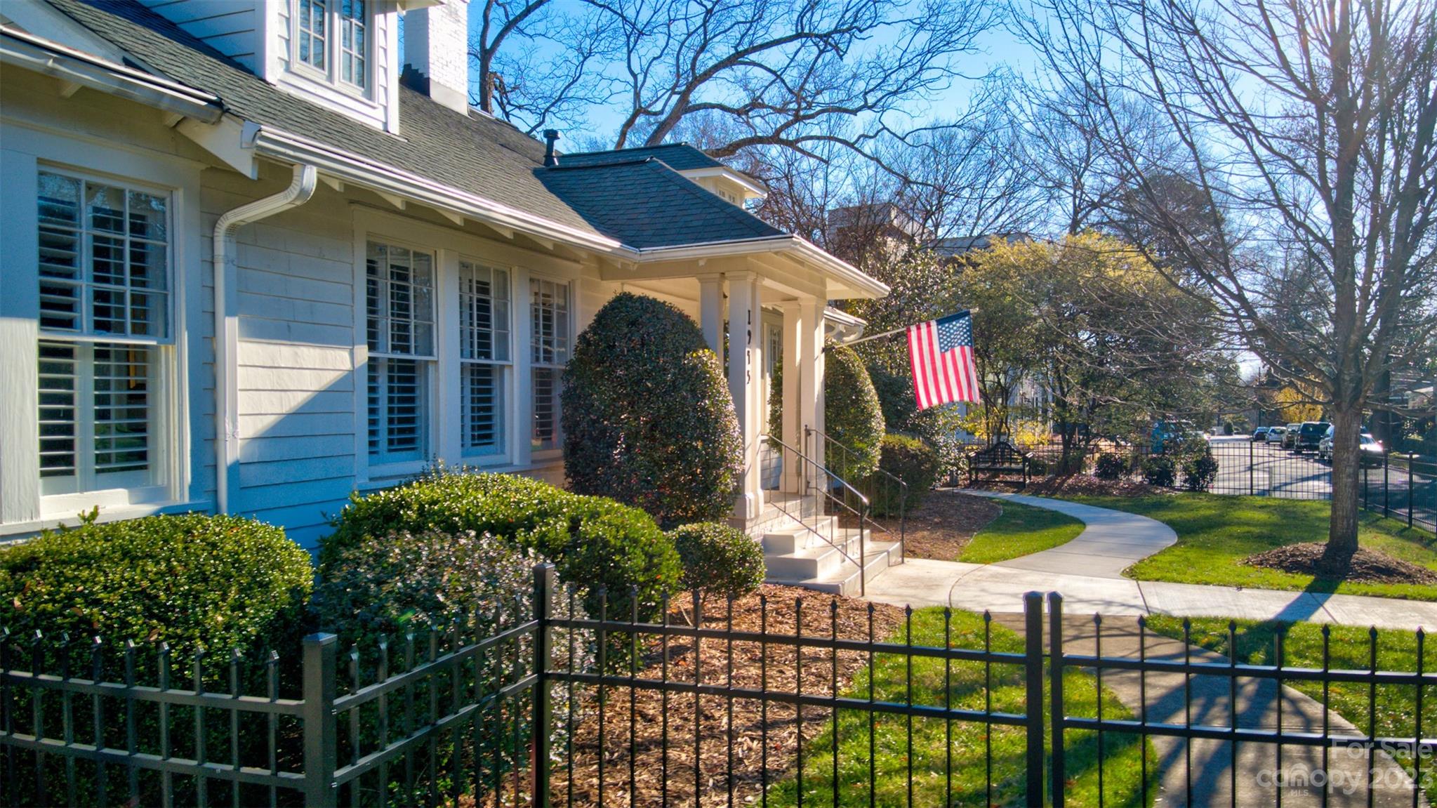 Elizabeth - Residential