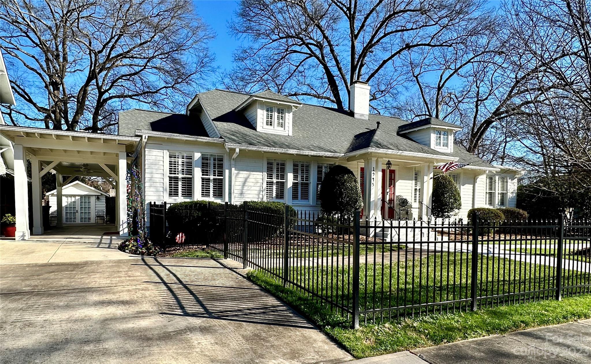 Elizabeth - Residential