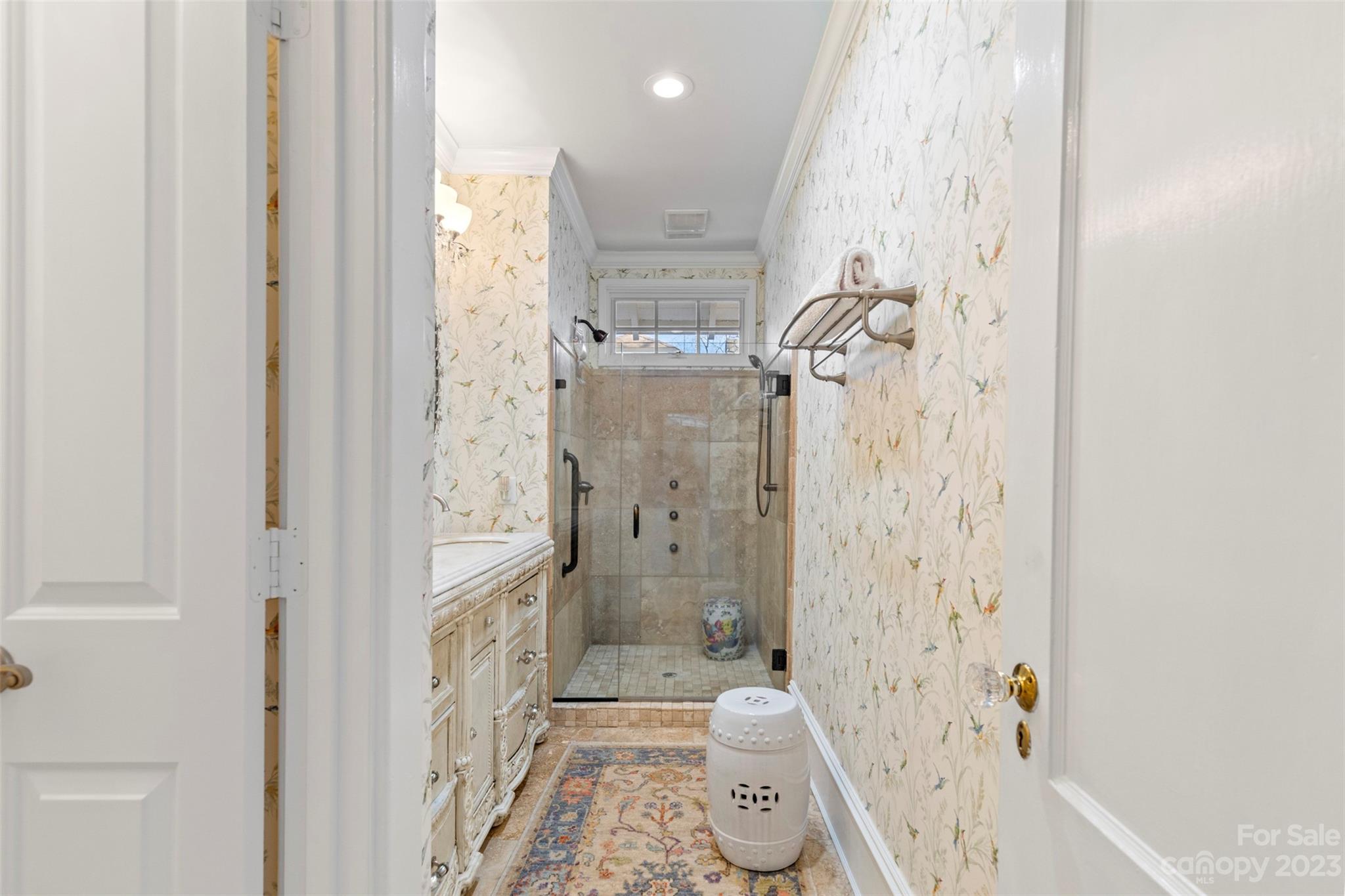 Elizabeth - Residential